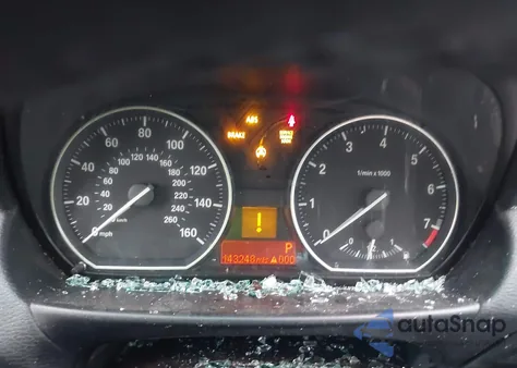 2010 BMW 128I z USA, uszkodzony, nr VIN WBAUP7C57AVK77386